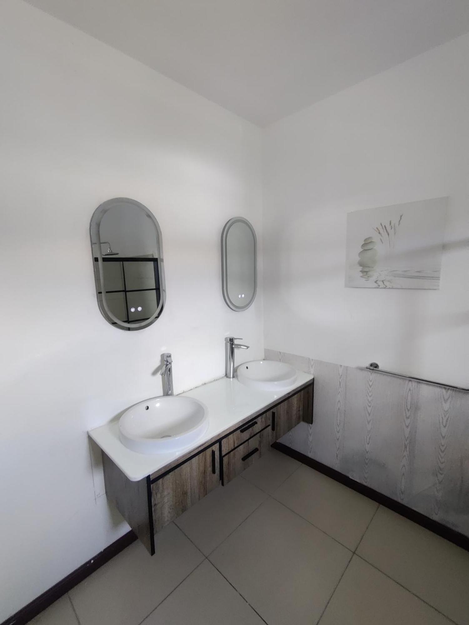 Grand Bay Luxury Villa With Pool & Garden Zewnętrze zdjęcie